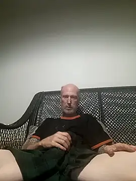 filthymind619 online show from May 10, 6:21 pm