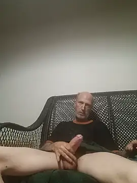 filthymind619 online show from May 17, 10:21 pm