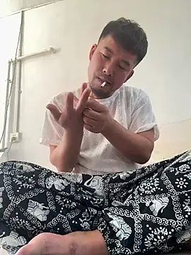 zxb757369 online show from May 28, 5:48 am
