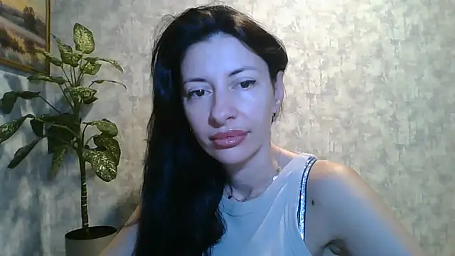 Snapshot of LissaBlossom chatting on June 27, 4:18 am LissaBlossom online show from June 27, 4:18 am
