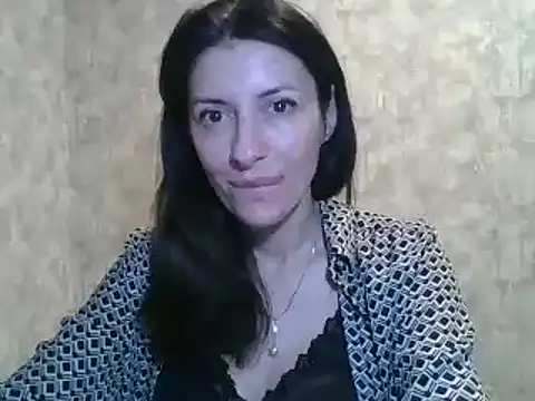 Snapshot of LissaBlossom chatting on February 23, 8:49 am LissaBlossom online show from February 23, 8:49 am