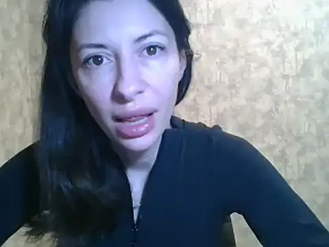 Snapshot of LissaBlossom chatting on March 10, 4:28 am LissaBlossom online show from March 10, 4:28 am