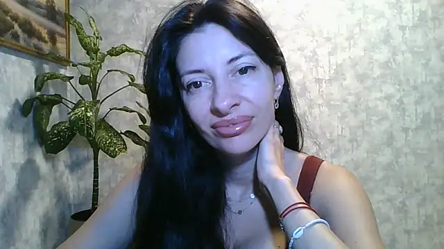 Snapshot of LissaBlossom chatting on July 5, 4:19 am LissaBlossom online show from July 5, 4:19 am