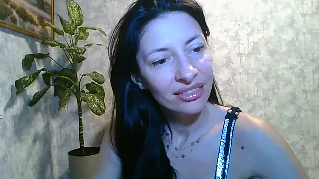 Snapshot of LissaBlossom chatting on June 23, 12:47 pm LissaBlossom online show from June 23, 12:47 pm