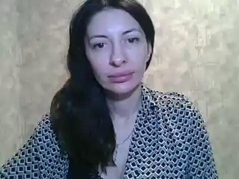 Snapshot of LissaBlossom chatting on February 21, 8:07 am LissaBlossom online show from February 21, 8:07 am