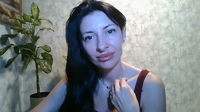 Snapshot of LissaBlossom chatting on June 19, 3:51 pm LissaBlossom online show from June 19, 3:51 pm