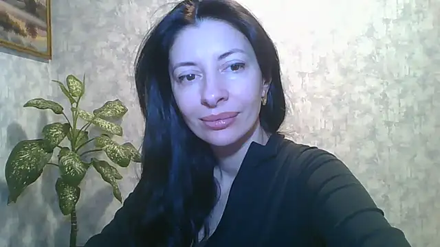 Snapshot of LissaBlossom chatting on February 9, 6:00 am LissaBlossom online show from February 9, 6:00 am