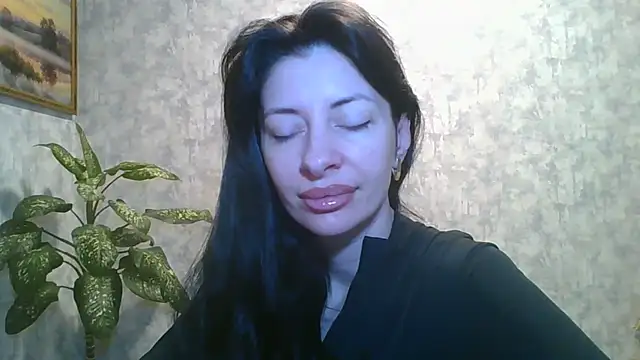 LissaBlossom online show from April 4, 3:35 am
