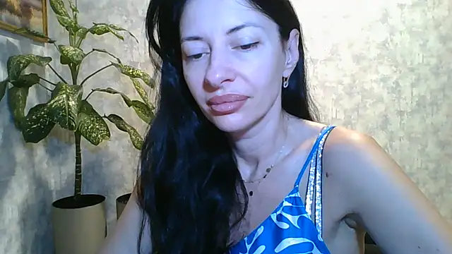 Snapshot of LissaBlossom chatting on July 12, 3:07 am LissaBlossom online show from July 12, 3:07 am