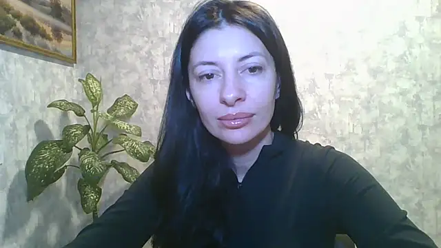 Snapshot of LissaBlossom chatting on February 1, 5:27 am LissaBlossom online show from February 1, 5:27 am