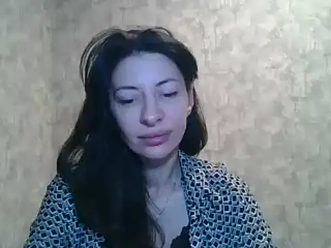 Snapshot of LissaBlossom chatting on February 21, 5:02 am LissaBlossom online show from February 21, 5:02 am