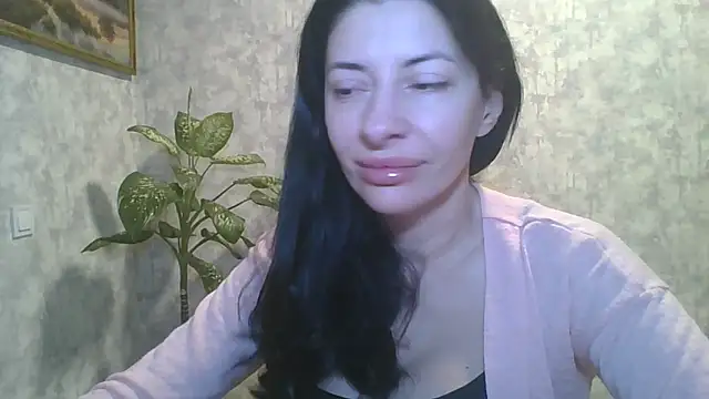 Snapshot of LissaBlossom chatting on December 18, 5:23 am LissaBlossom online show from December 18, 5:23 am