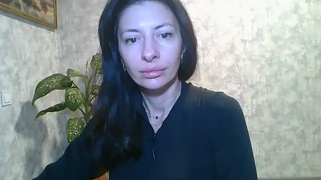 Snapshot of LissaBlossom chatting on October 4, 4:47 am LissaBlossom online show from October 4, 4:47 am