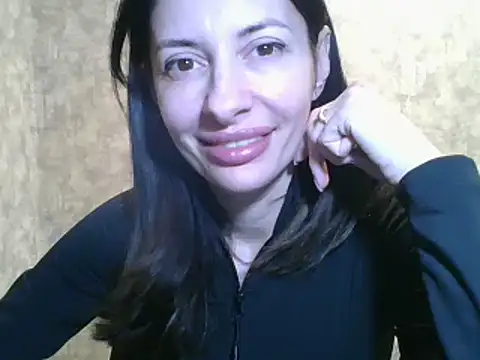 Snapshot of LissaBlossom chatting on February 18, 7:43 am LissaBlossom online show from February 18, 7:43 am