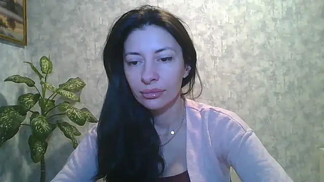 Snapshot of LissaBlossom chatting on February 13, 4:23 am LissaBlossom online show from February 13, 4:23 am