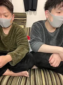 K0718 online show from March 7, 2:00 pm