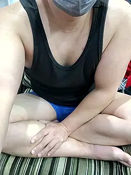 K0718 online show from February 11, 7:30 am