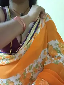Snapshot of sriyazhini chatting on March 16, 5:17 pm sriyazhini online show from March 16, 5:17 pm
