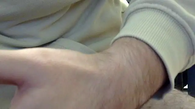 Snapshot of wetty_fap321 chatting on February 5, 10:05 pm wetty fap321 online show from February 5, 10:05 pm