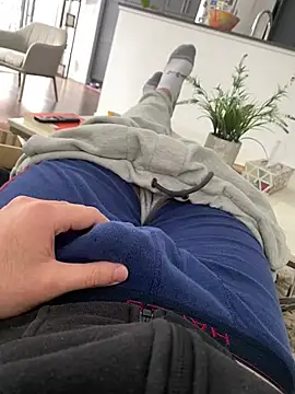 Snapshot of wetty_fap321 chatting on January 14, 4:50 pm wetty fap321 online show from January 14, 4:50 pm