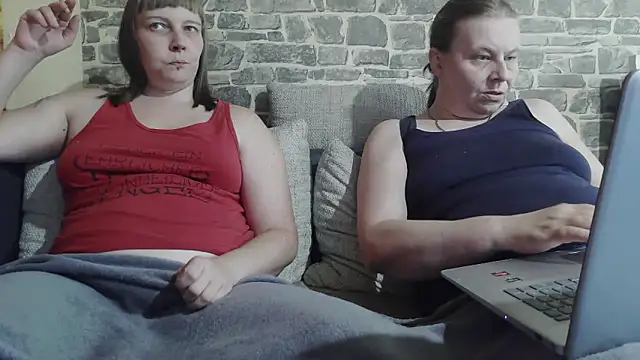 YviEngel87 online show from September 20, 3:17 pm