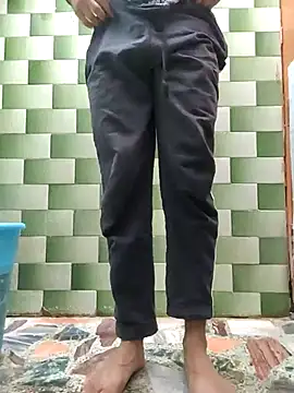 Snapshot of TOPMOON001 chatting on November 13, 5:33 am TOPMOON001 online show from November 13, 5:33 am