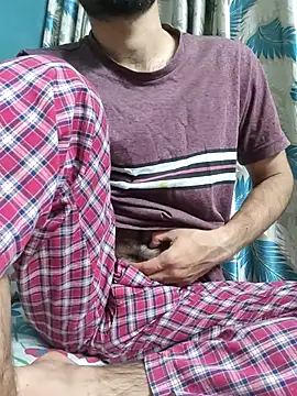 TOPMOON001 online show from March 19, 7:14 pm