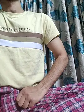 TOPMOON001 online show from March 9, 6:33 pm