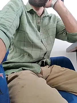 Snapshot of TOPMOON001 chatting on November 5, 7:55 am TOPMOON001 online show from November 5, 7:55 am