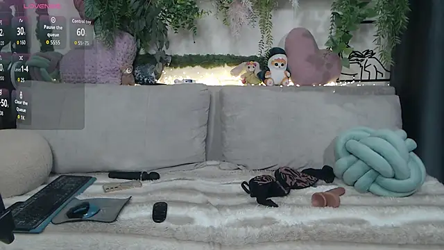 scyrim2 online show from January 9, 9:05 am