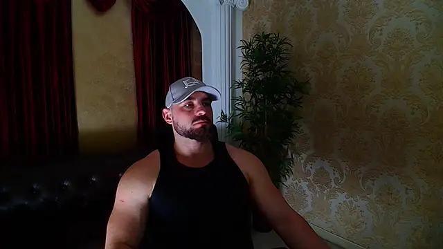 Snapshot of AdamJamesonn chatting on November 19, 6:02 am AdamJamesonn online show from November 19, 6:02 am