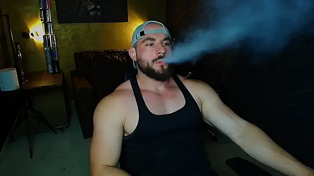 AdamJamesonn online show from May 25, 4:56 am