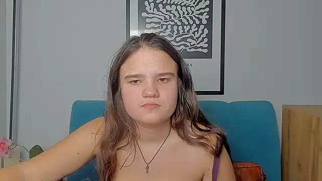 Snapshot of AdeleCruz chatting on January 15, 1:25 pm AdeleCruz online show from January 15, 1:25 pm