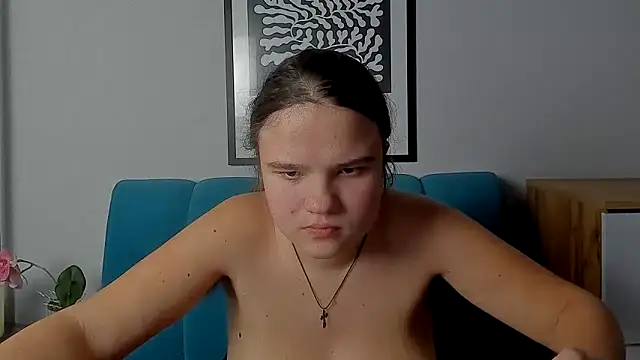 Snapshot of AdeleCruz chatting on February 8, 1:20 pm AdeleCruz online show from February 8, 1:20 pm