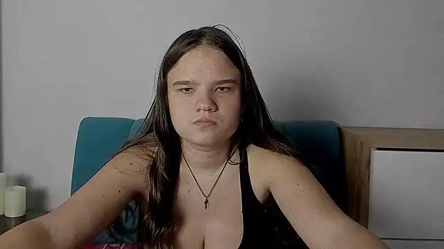 AdeleCruz online show from June 2, 11:43 am