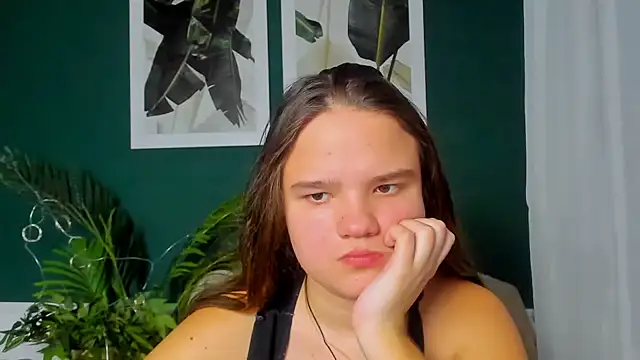 Snapshot of AdeleCruz chatting on February 21, 1:13 pm AdeleCruz online show from February 21, 1:13 pm