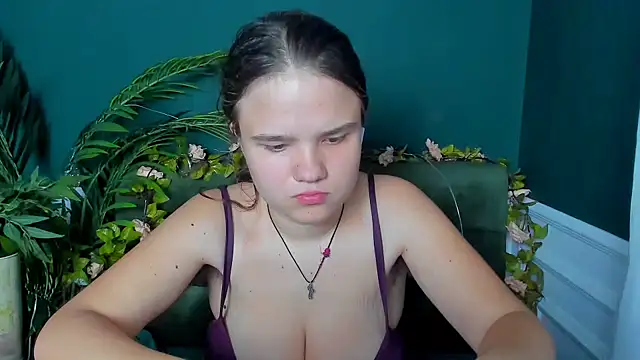 AdeleCruz online show from March 29, 12:07 pm