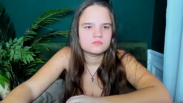 Snapshot of AdeleCruz chatting on February 28, 1:11 pm AdeleCruz online show from February 28, 1:11 pm