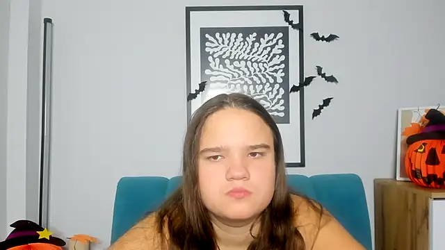 AdeleCruz online show from October 28, 8:02 am