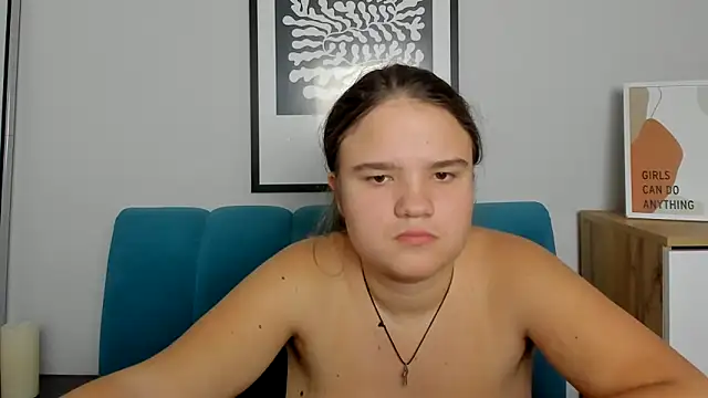 AdeleCruz online show from November 23, 1:10 pm