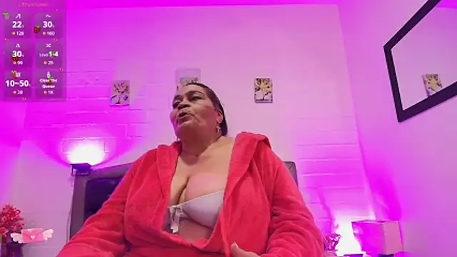 VickyBoobss online show from May 25, 7:23 pm