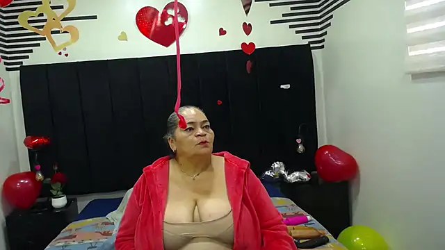 VickyBoobss online show from February 21, 12:40 pm