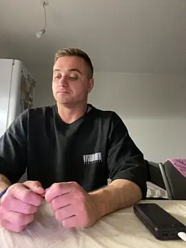 viamen online show from October 11, 3:46 pm