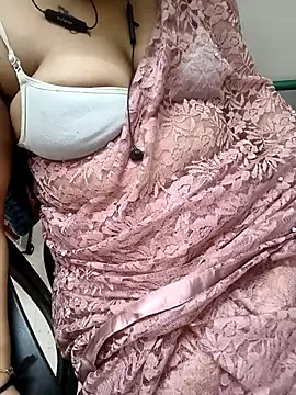 Lolitatamil online show from May 5, 12:30 pm