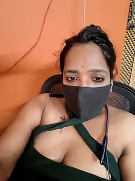 Lolitatamil online show from April 18, 11:49 pm