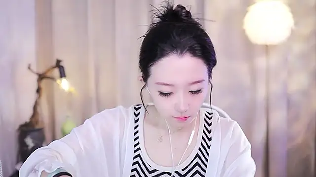 Zoe-99 online show from November 5, 12:08 pm