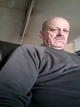 Schwach041967 online show from April 23, 3:24 pm