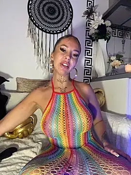 CheekyChels online show from March 16, 4:12 pm