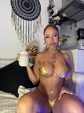 CheekyChels online show from March 2, 11:30 am