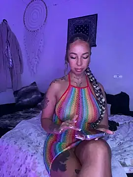 CheekyChels online show from March 14, 10:27 pm